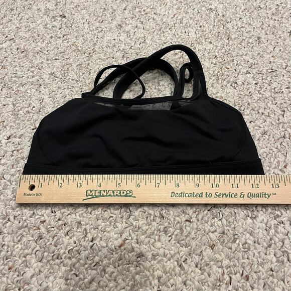 Lululemon Black Sports Bra Sz 6 Strappy Active Workout Gym Mesh Neck - Picture 5 of 5